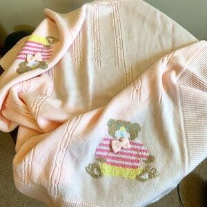 Vintage Nann-Knits Knit Baby Crib Blanket Bear Size 33.5" x 36.5"